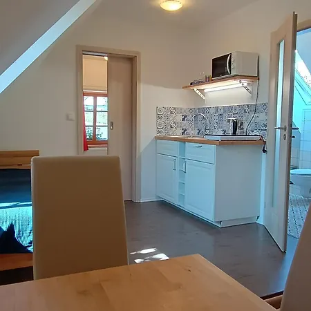 Maly Mnich 3* Mníšek pod Brdy