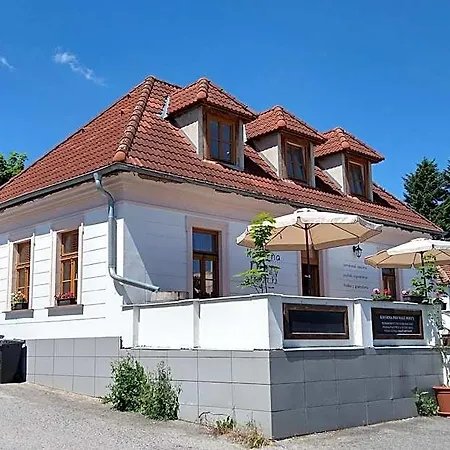 Panzió Malý Mnich