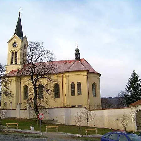Malý Mnich Mníšek pod Brdy