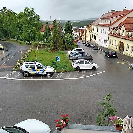 Malý Mnich 3* Mníšek pod Brdy