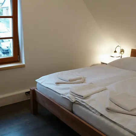 Maly Mnich Frühstückspension *