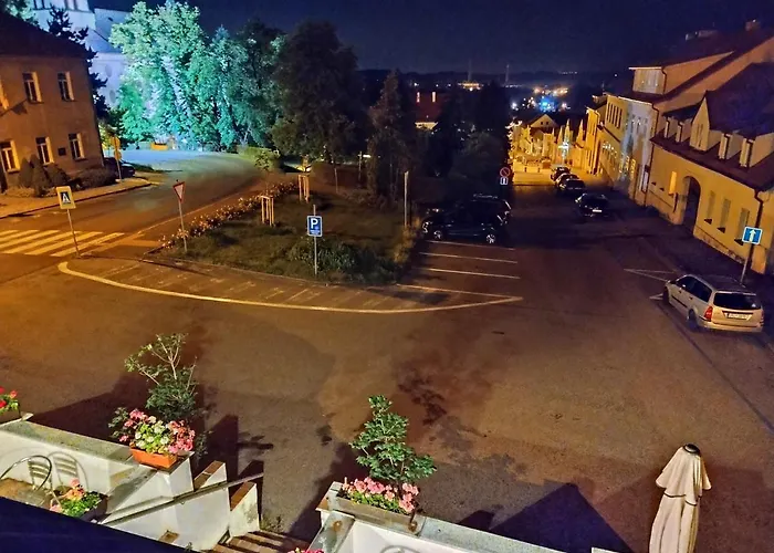 Maly Mnich 3* Mníšek pod Brdy