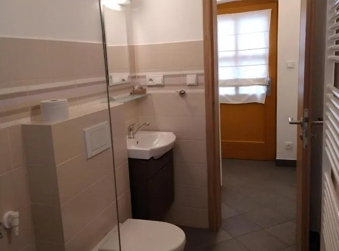 Maly Mnich 3* Mníšek pod Brdy