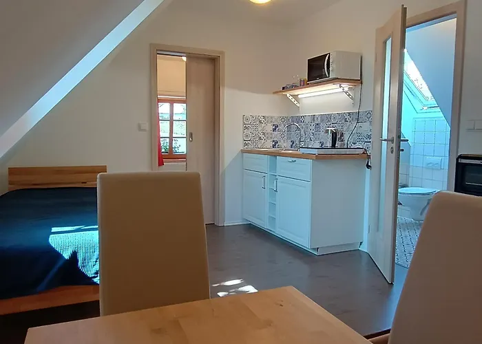 Maly Mnich 3* Mníšek pod Brdy